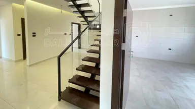 شقة في ام السماق الجنوبي  - 215,000 دأ - صورة NaN